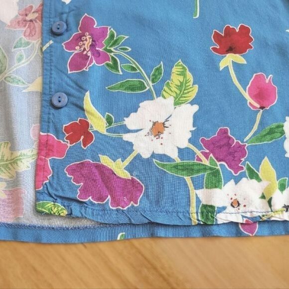 Vtg blue floral short sleeve button-down shirt - Picture 13 of 15